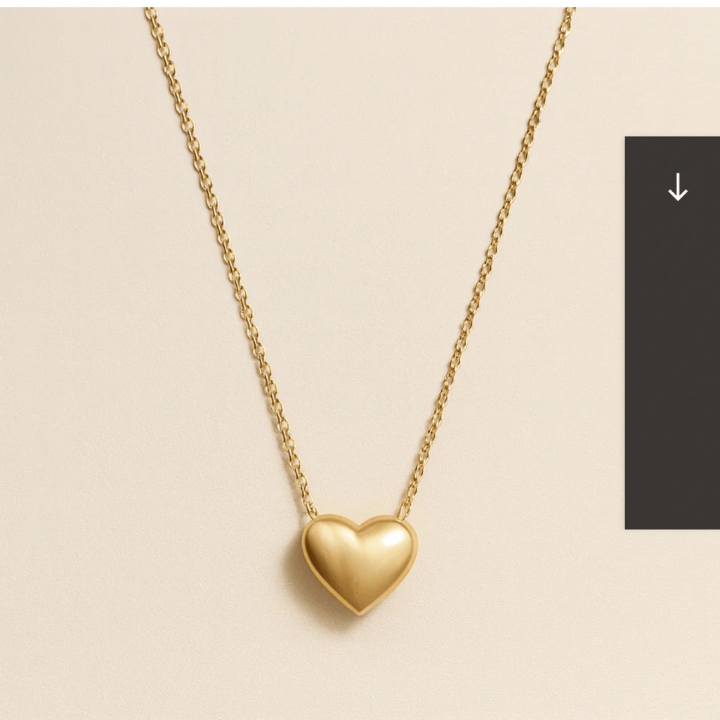Louise Carter Gold Heart Necklace
